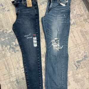 American Eagle Outfitters Dark and Light Blue Jeans 32x30